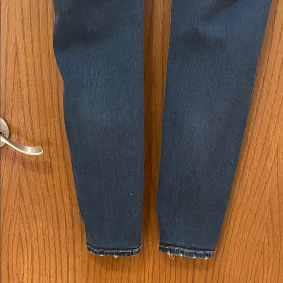 TORRID UEC Women’s Size 16 Regular Dark Blue Skinny Jeans 👖bombshell skinny - Picture 9 of 11